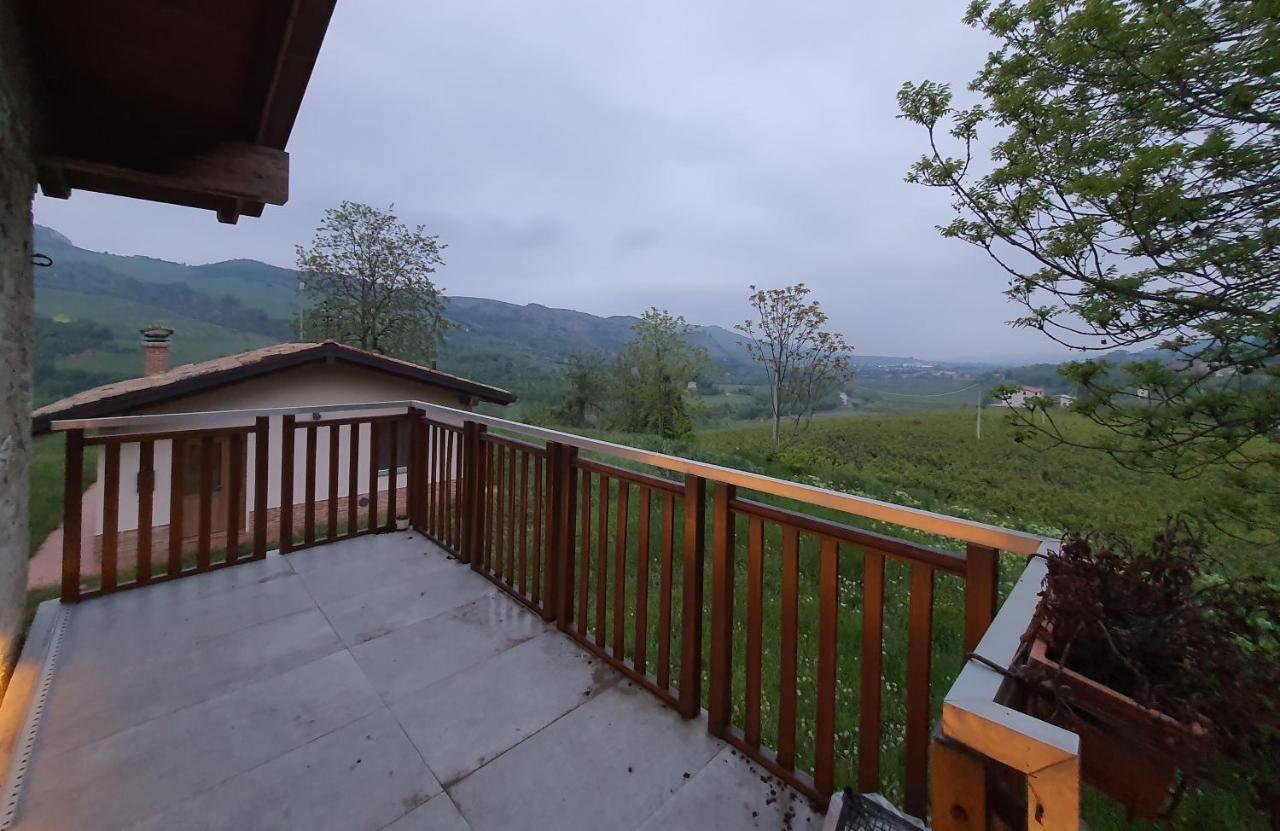 Villa Cristallo Private Apartment Fontanelice Екстериор снимка