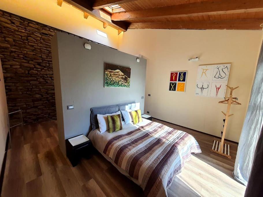 Villa Cristallo Private Apartment Fontanelice Екстериор снимка